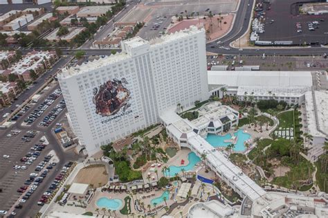 For first time in years, a Las Vegas Strip hotel to be imploded.